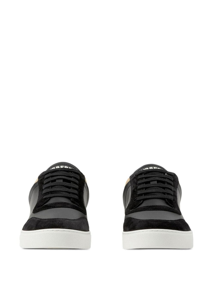 Sneakers 39 Burberry Sneakers Black Brand