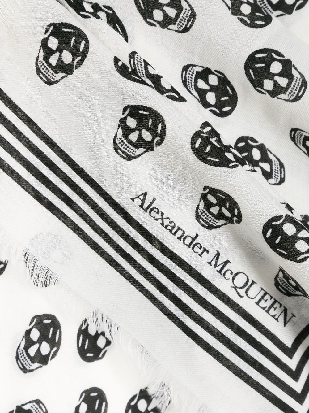 Alexander McQueen Schals Weiß