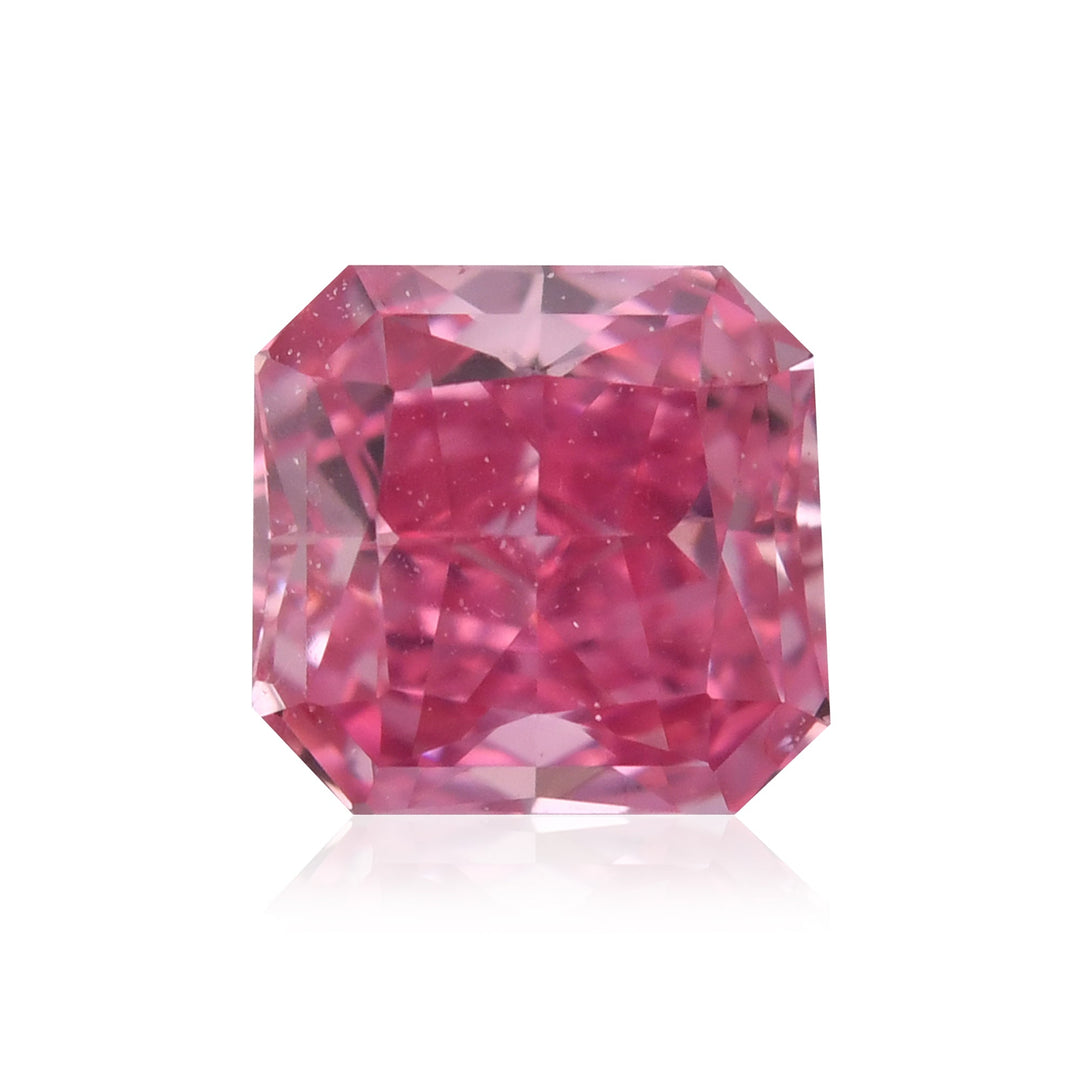 0.26 Carat Fancy Vivid Purplish Pink Radiant Argyle Diamond VS2 GIA