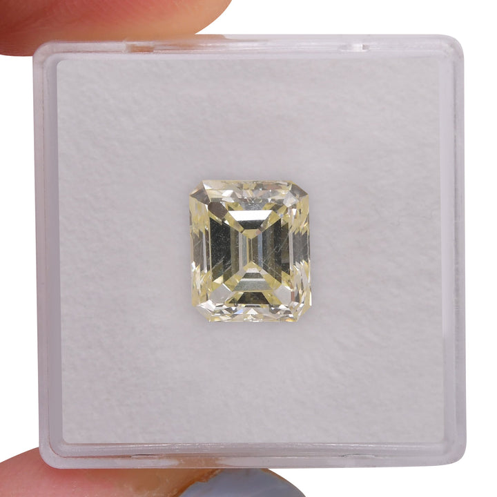 3.49 Carat U-V Emerald Diamond SI2 GIA