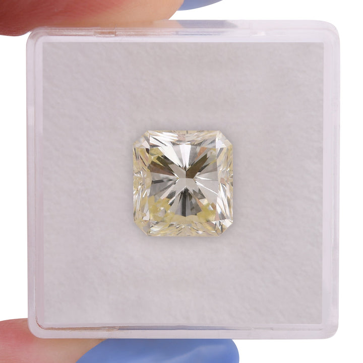 5.01 Carat U-V Radiant Diamond SI2 GIA