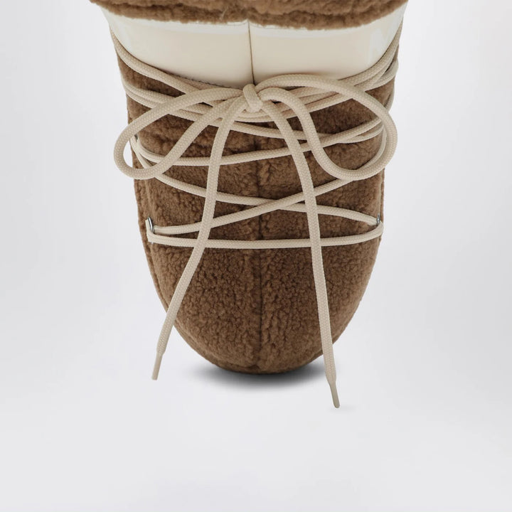 Moon Boot - Icon Low boot in camel teddy fabric