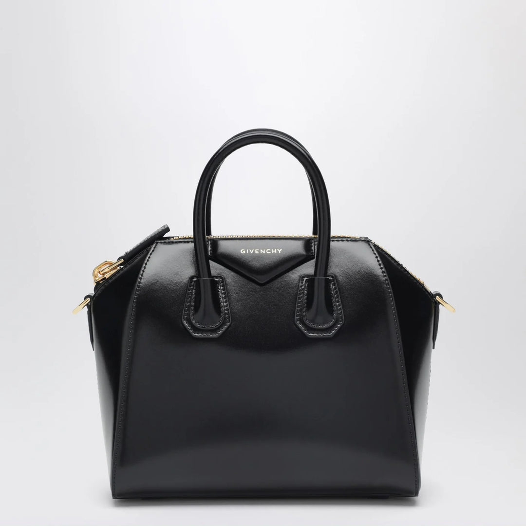 Givenchy - Antigona mini bag in black Box leather