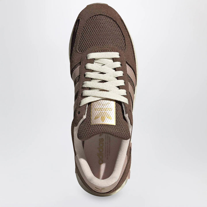 adidas Originals - LA Trainer OG W Sneakers in Earth Strata / Vapour Grey Metallic Brand Shoes