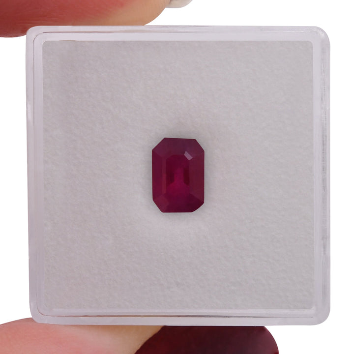 1.03 Carat Red MOZAMBIQUE Emerald Ruby