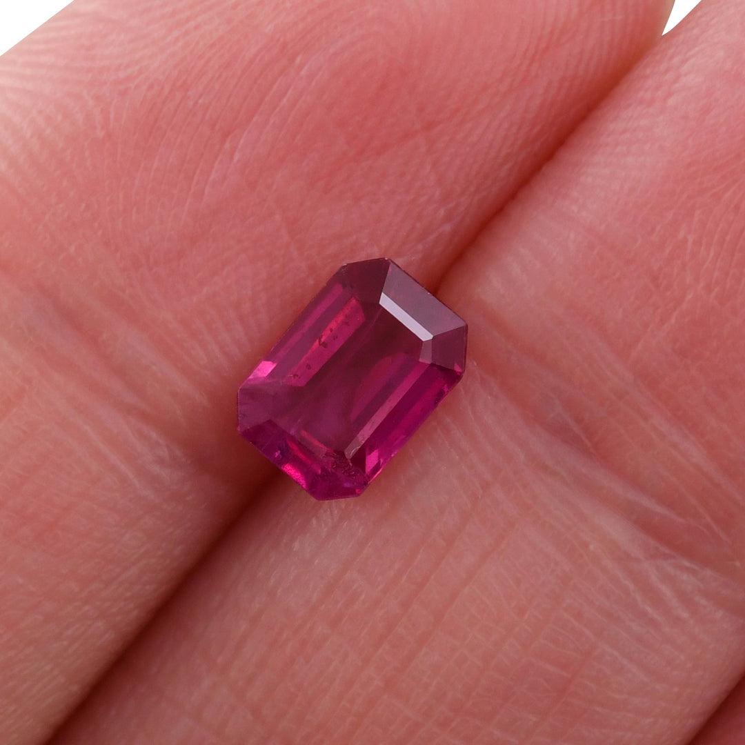 0.98 Carat Red MOZAMBIQUE Emerald Ruby