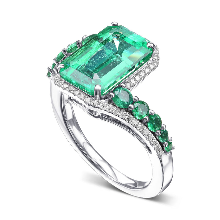 Leibish Couture Muzo Emerald and Diamond Ring